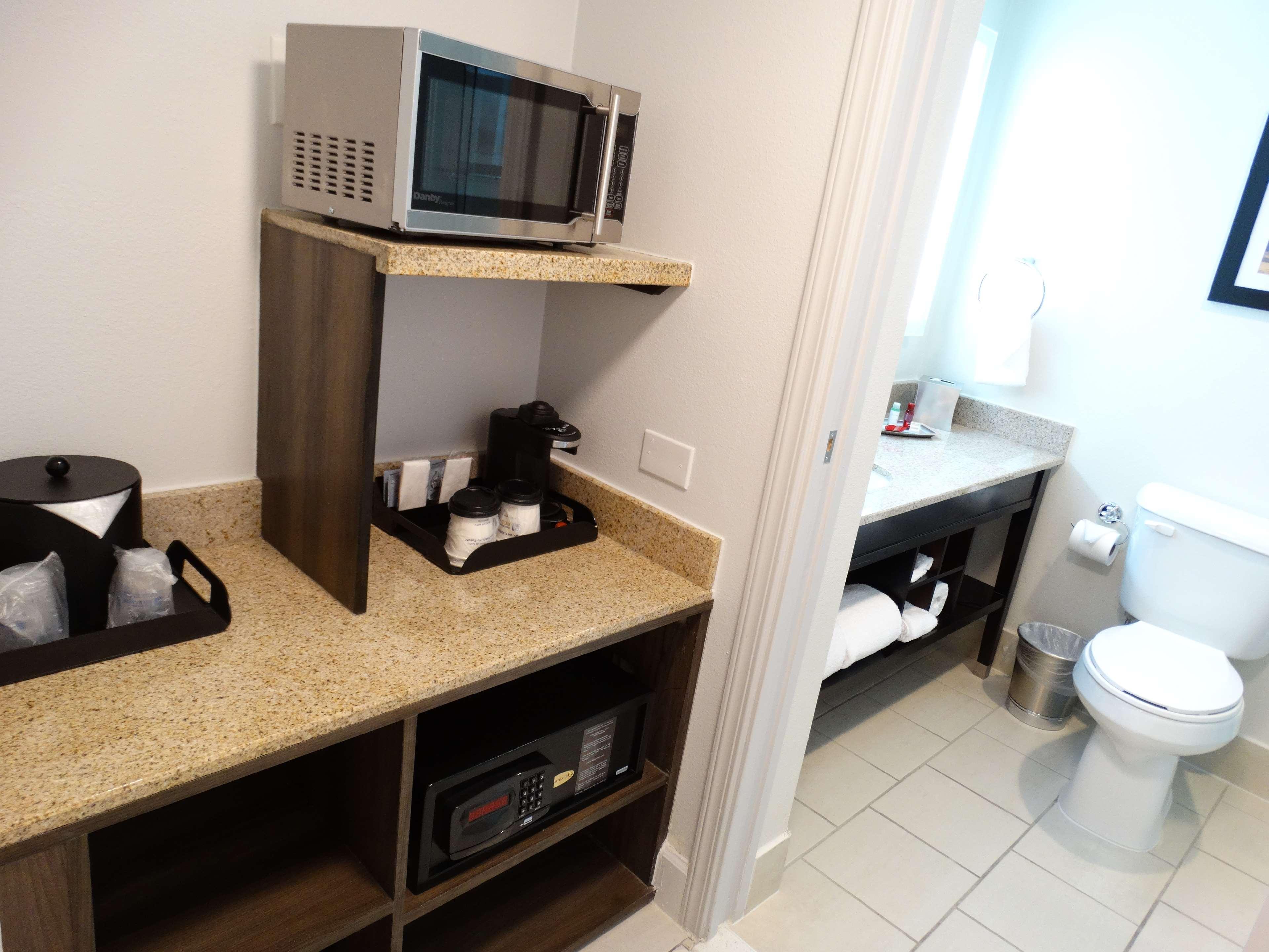 ザ ティンバーズ ホテル デンバー 部屋 写真